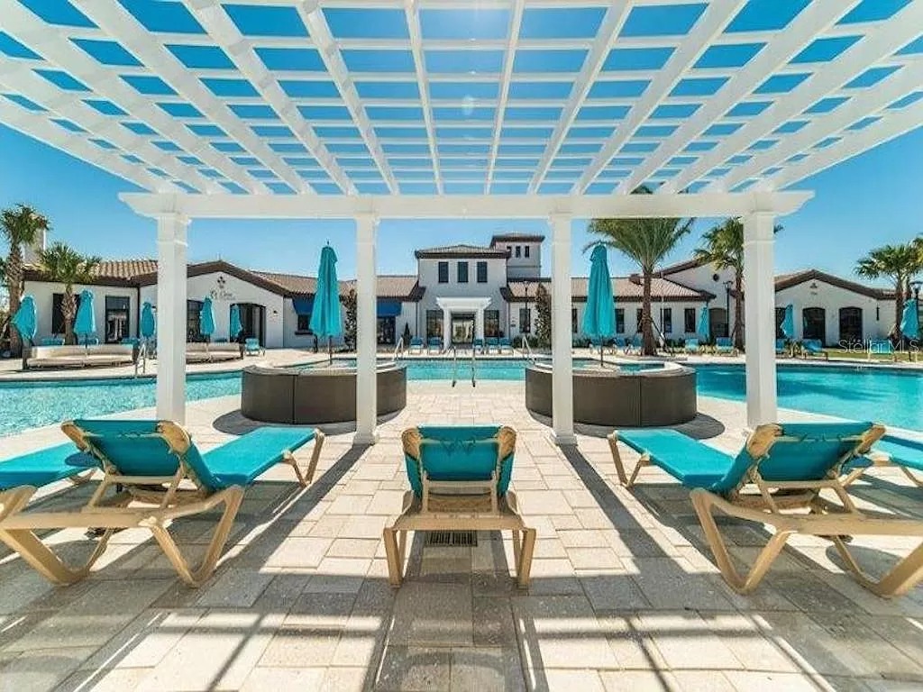 Resort image 10